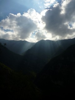 Lumière sur le vallon