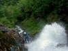 Gwen dans la grande cascade